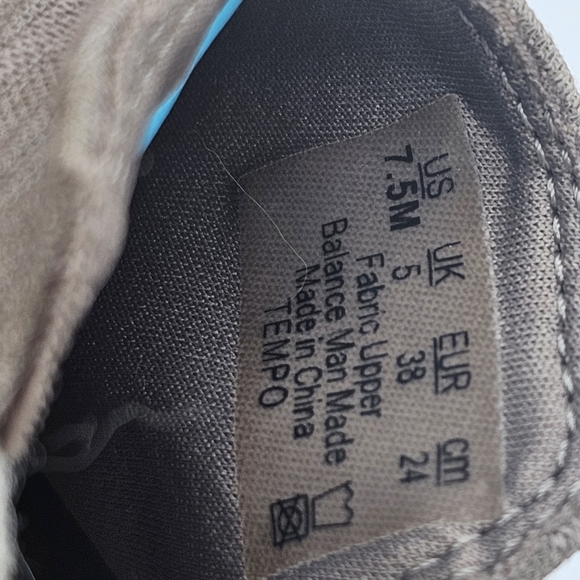 Bzees Tempo Boots | Tan Taupe | Women’s Size 7.5 | Comfortable & Lightweight - Picture 8 of 9